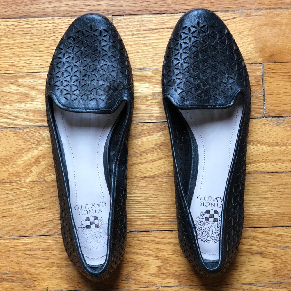 Vince Camuto flats